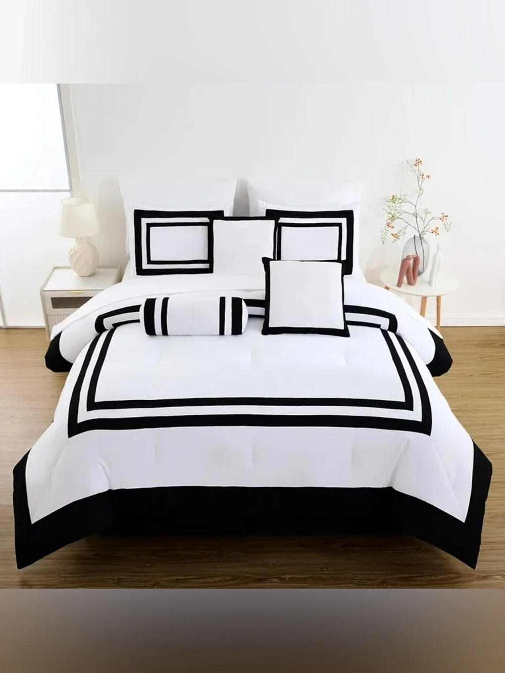 Luxury Black & White Geometric Comforter Set - Classic Modern Bedding